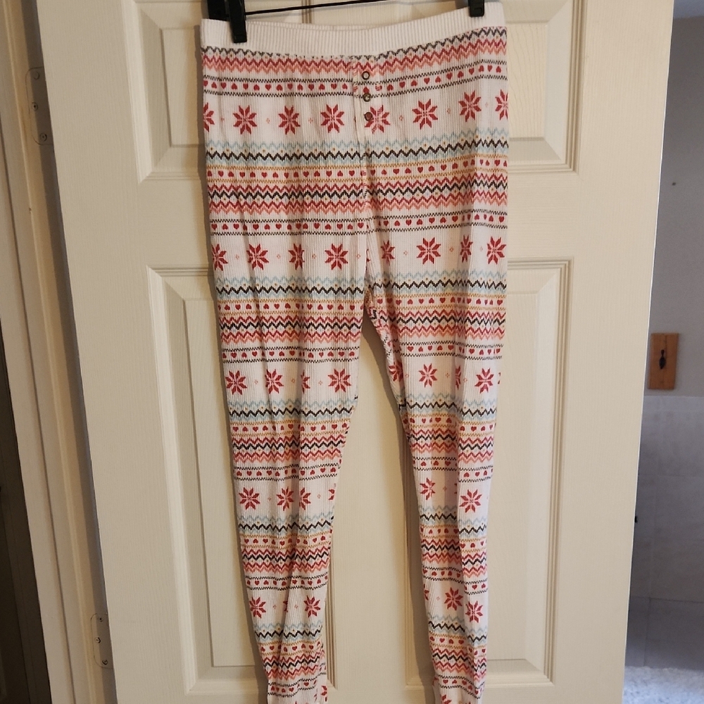 Festive Make + Model Patterned Thermal Leggings